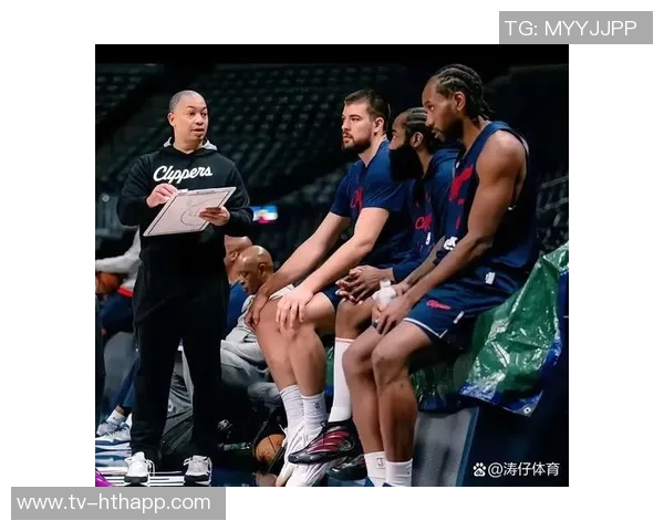 热火新援鲍威尔表现出色半场贡献13分3助攻助力球队火力全开