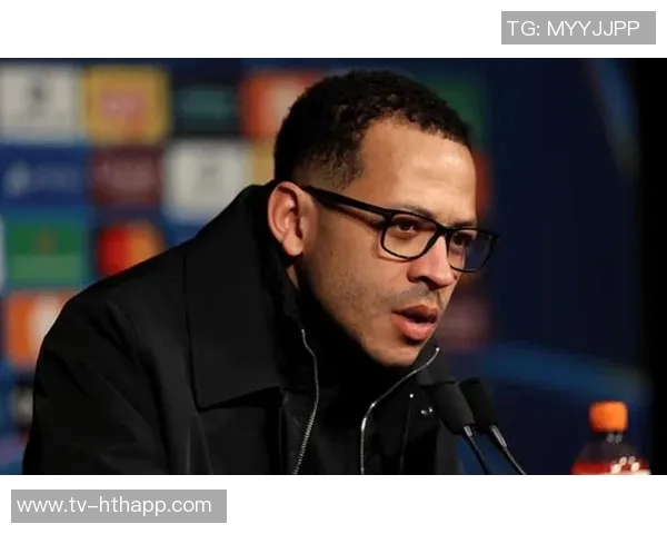 罗塞尼尔强调必须争取欧冠资格才能确保赛季成功时间紧迫